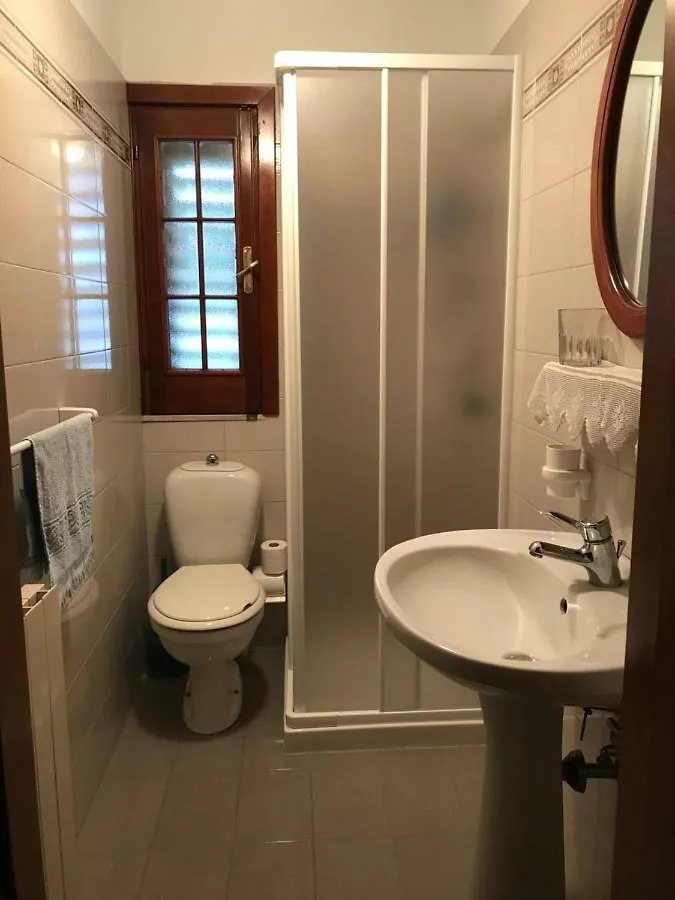 La Casa Di Fausto Hotel Cesarò 3*,